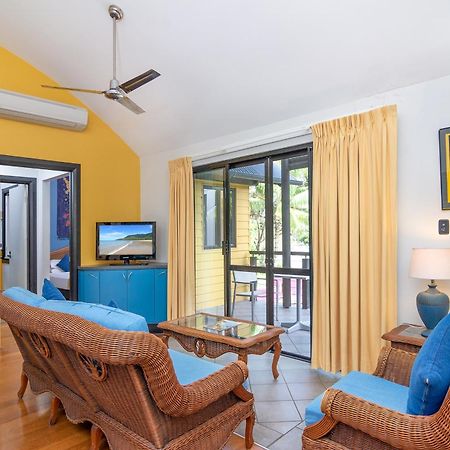 Dreamcatcher Beach-Side Apartments Port Douglas Kültér fotó